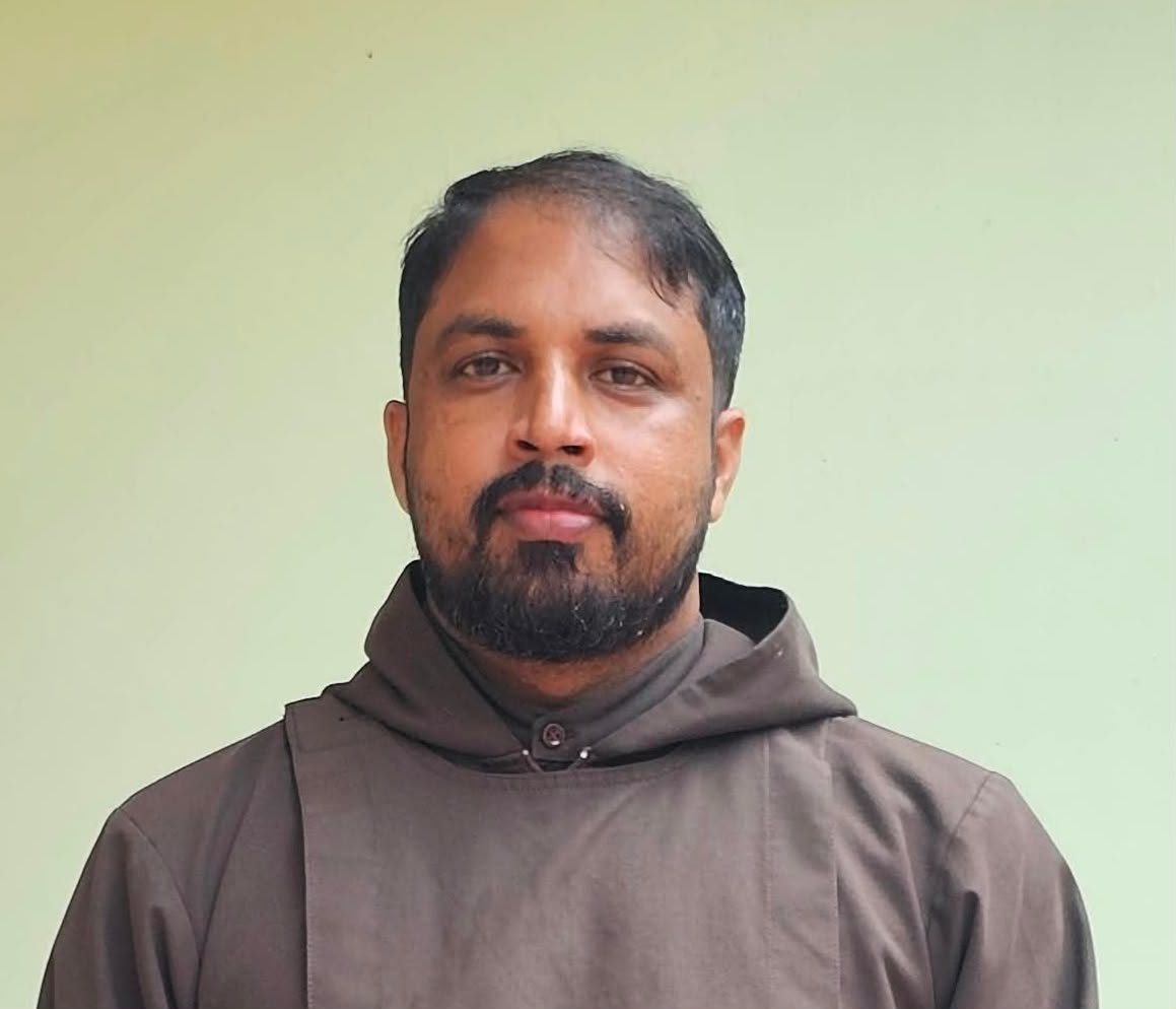 റവ. ഫാ. റോബിൻസൺ